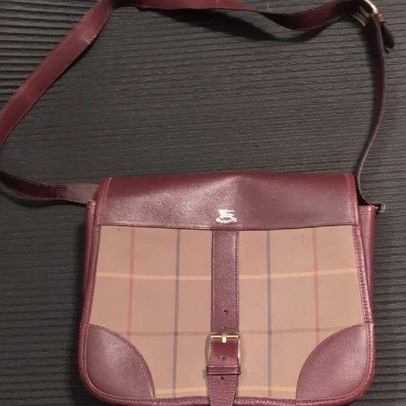 Vintage Burberry Crossbody - Picture 1 of 6